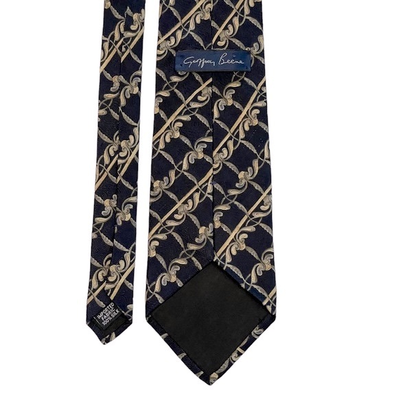 Geoffrey Beene 100% Silk Tie Navy and Cream Geometric Print - Picture 5 of 7